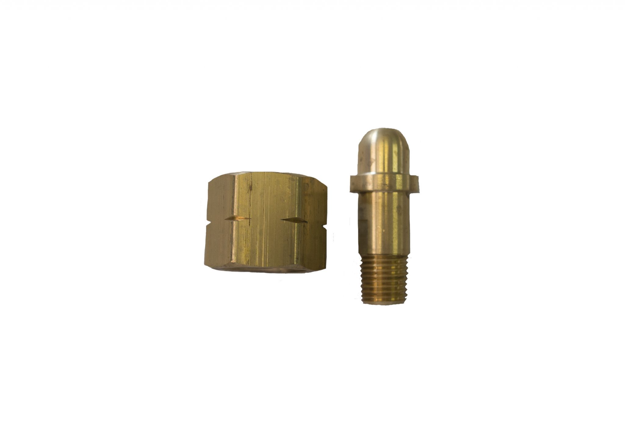 CGA 555 SWIVEL ADAPTER BRASS - 1/4" M.NPT